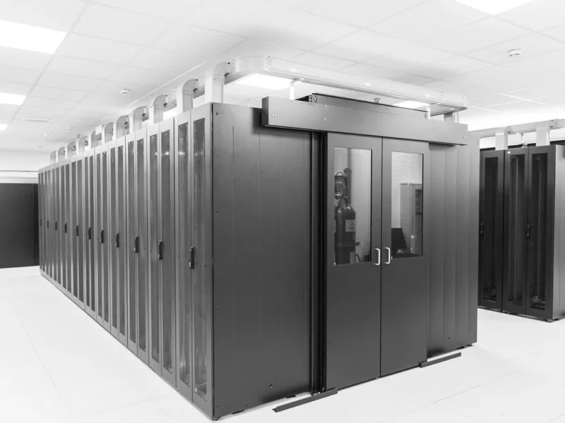 ตู้เก็บทางเดินเย็นแบบปิด